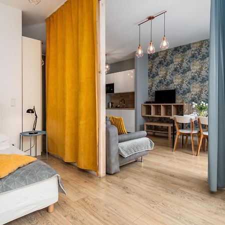 Apartamenty Sun & Snow 19 Dzielnica With Free Parking Varsavia Esterno foto