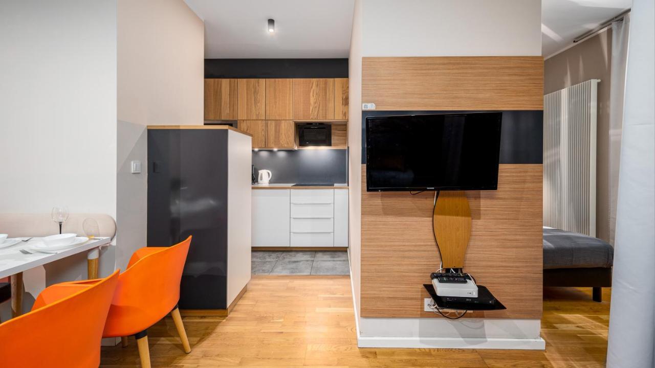 Apartamenty Sun & Snow 19 Dzielnica With Free Parking Varsavia Esterno foto