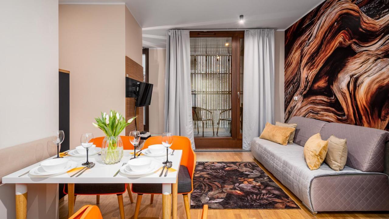 Apartamenty Sun & Snow 19 Dzielnica With Free Parking Varsavia Esterno foto