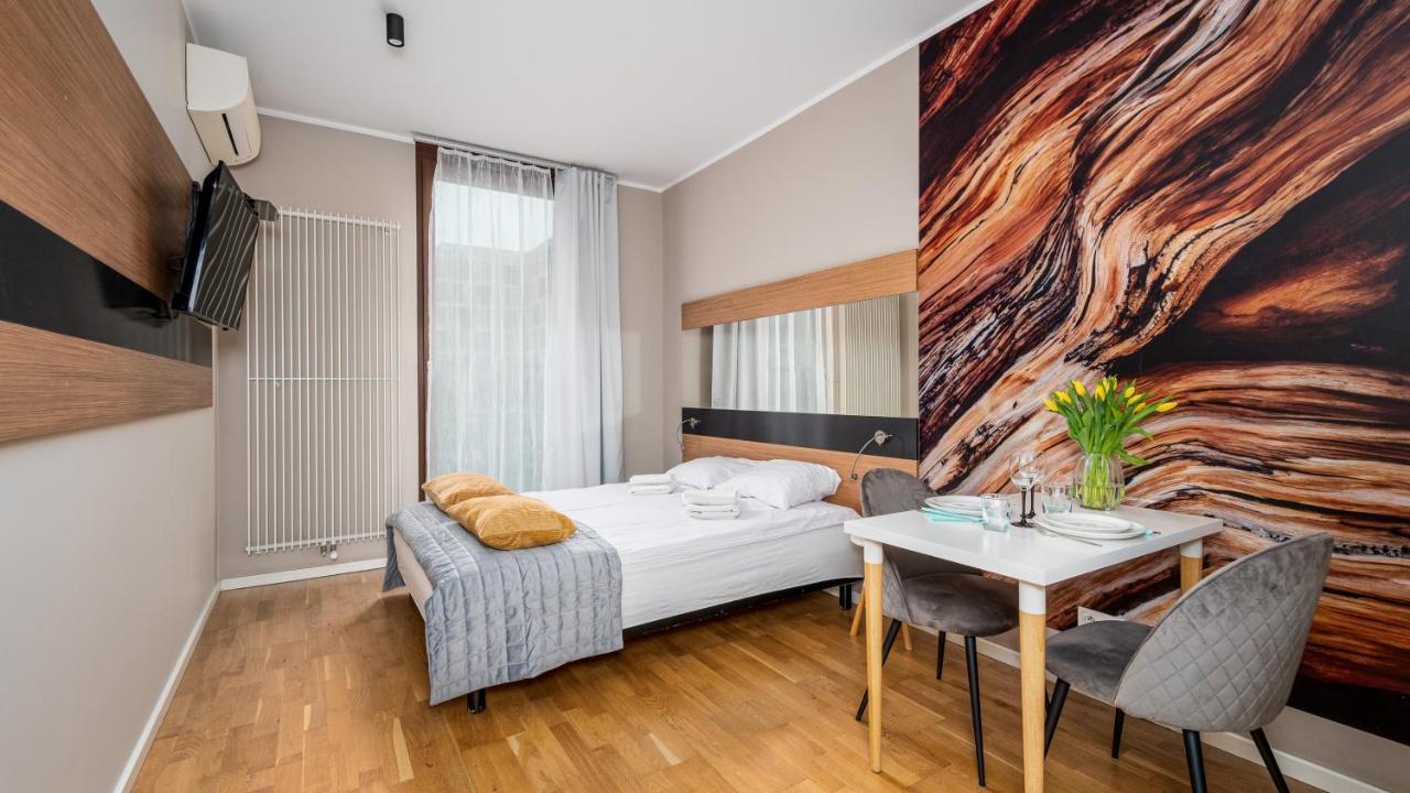 Apartamenty Sun & Snow 19 Dzielnica With Free Parking Varsavia Esterno foto