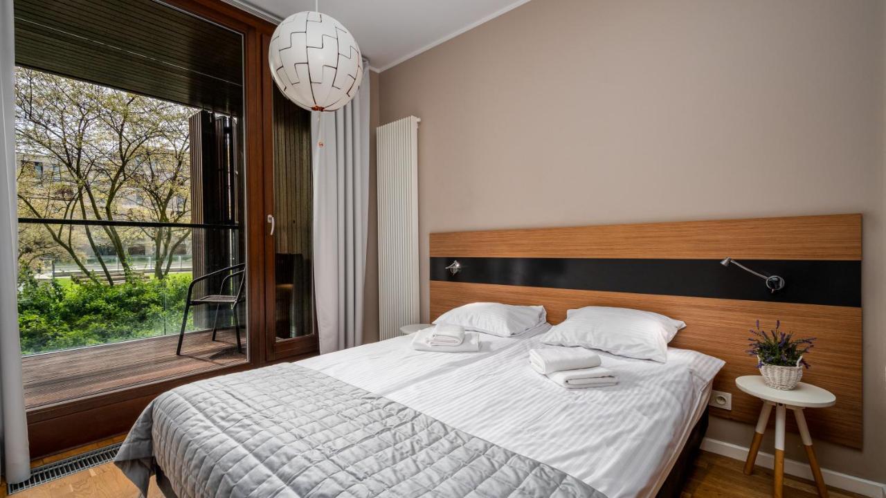 Apartamenty Sun & Snow 19 Dzielnica With Free Parking Varsavia Esterno foto