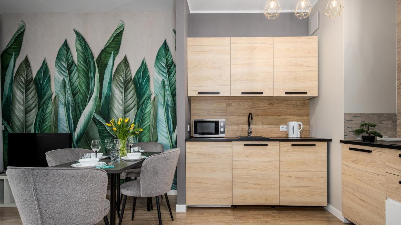 Apartamenty Sun & Snow 19 Dzielnica With Free Parking Varsavia Esterno foto