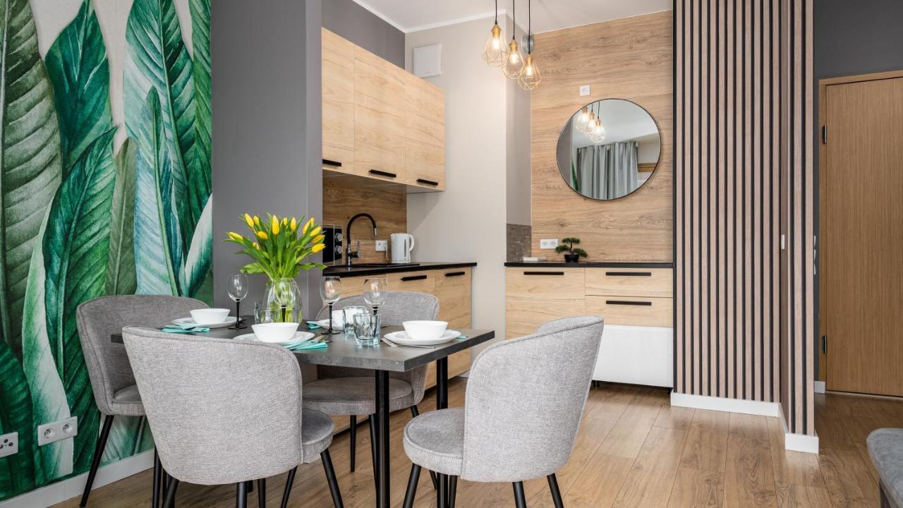 Apartamenty Sun & Snow 19 Dzielnica With Free Parking Varsavia Esterno foto